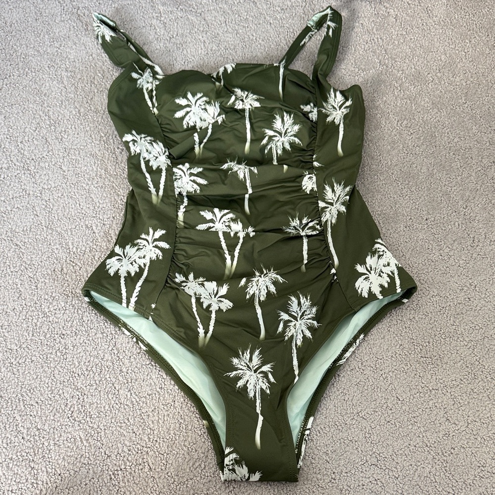 NWT Tropical Palm Print Women's One Piece Swimsuit